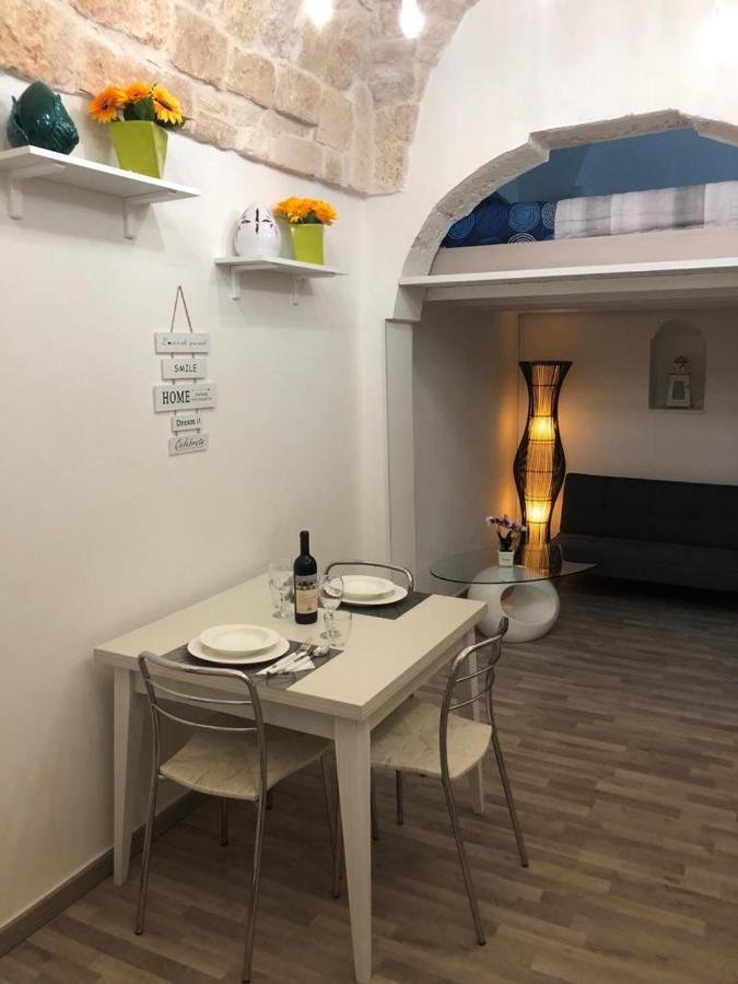 La Petit Maison Остуни Екстериор снимка